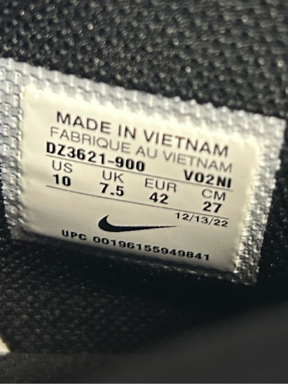 Nike Black, White & Blue High-Top Sneakers NEW - Picture 7 of 7